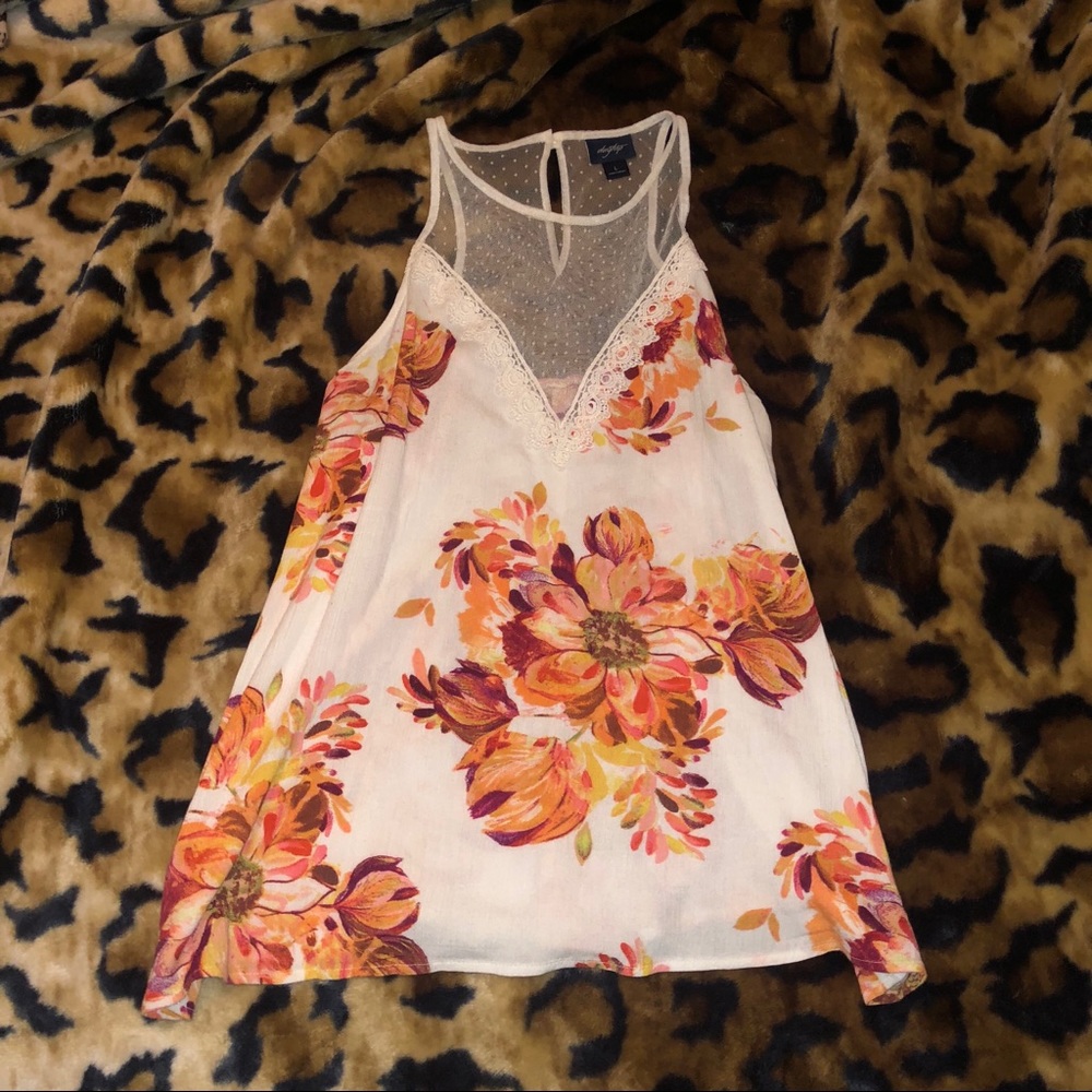 Floral Sleeveless Blouse